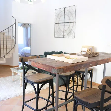 Country house Superb Prestige With Indoor Heated Swimming Pool, Seminar And Tennis Court In Mouries, In The Alpilles In Provence - 16 People *