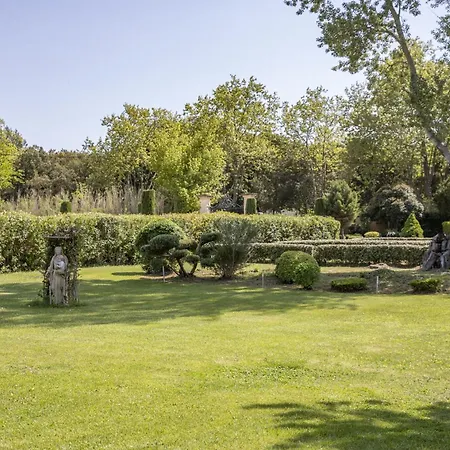 Superb Prestige With Indoor Heated Swimming Pool, Seminar And Tennis Court In Mouries, In The Alpilles In Provence - 16 People Country house