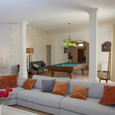 Country house Superb Prestige With Indoor Heated Swimming Pool, Seminar And Tennis Court In Mouries, In The Alpilles In Provence - 16 People Mouries